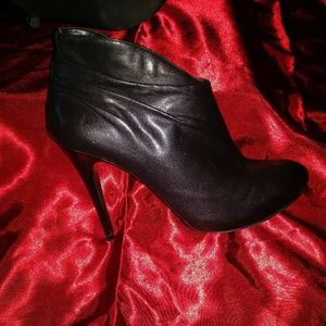 Guess Heeled Ankle Boots
